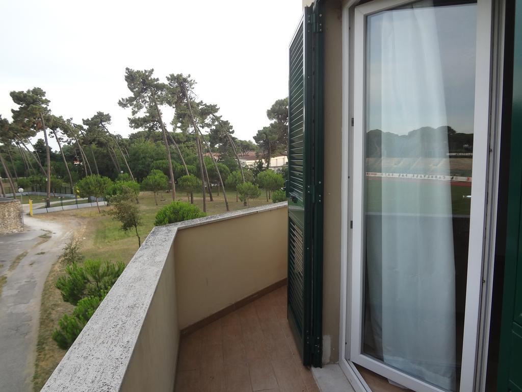 La Pineta Apartment Viareggio Eksteriør bilde