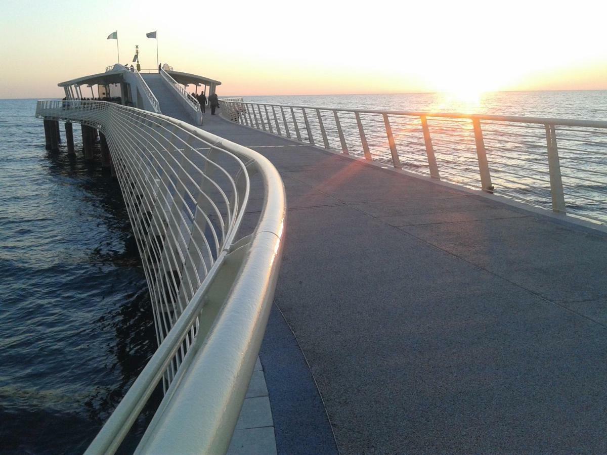 La Pineta Apartment Viareggio Eksteriør bilde